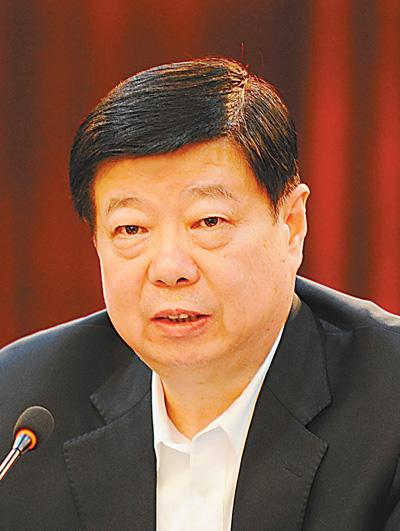 昆明山东省委书记:官商交往不要勾肩搭背 不分彼此